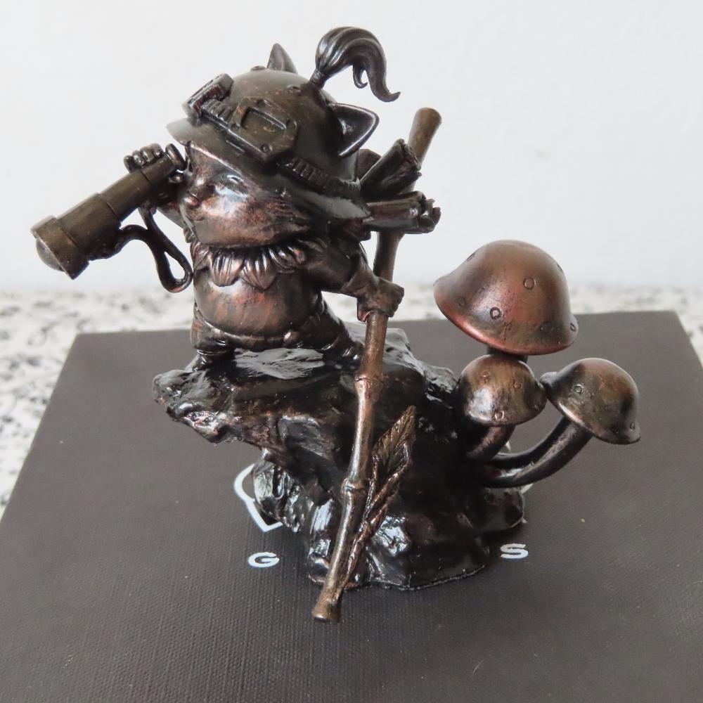 Leagues of legends teemo limited edition statue